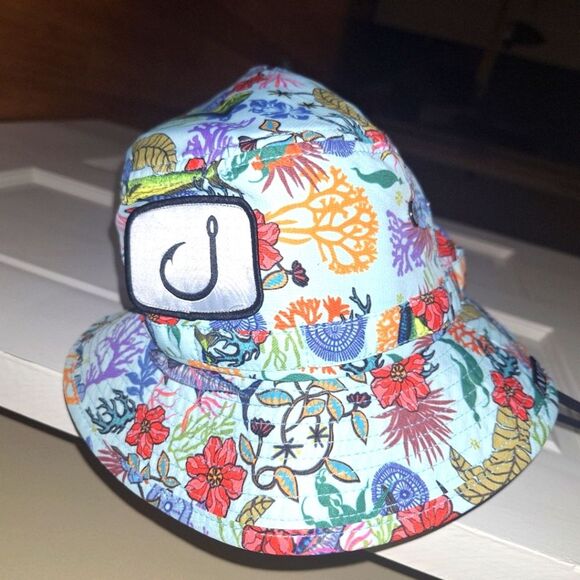 Avid Gear | Accessories | Avid Gear Baja Boonie Fish Floral Seafoam Bucket Hat Teal Retired ...